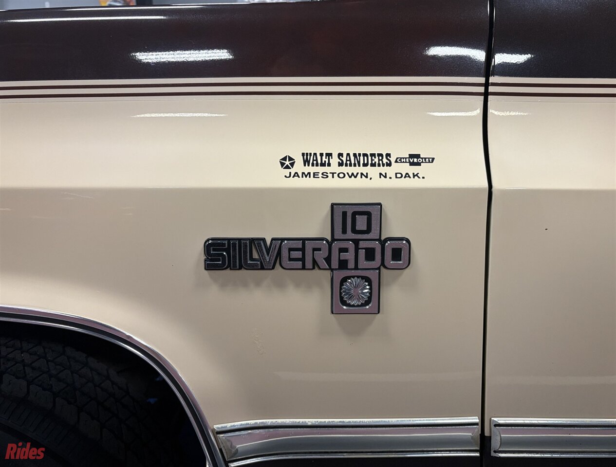 1984 Chevrolet C10 Silverado   - Photo 7 - Bismarck, ND 58503