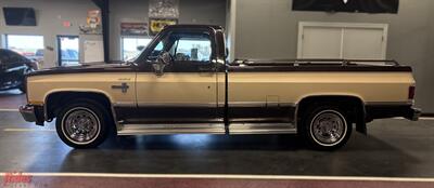 1984 Chevrolet C10 Silverado   - Photo 9 - Bismarck, ND 58503