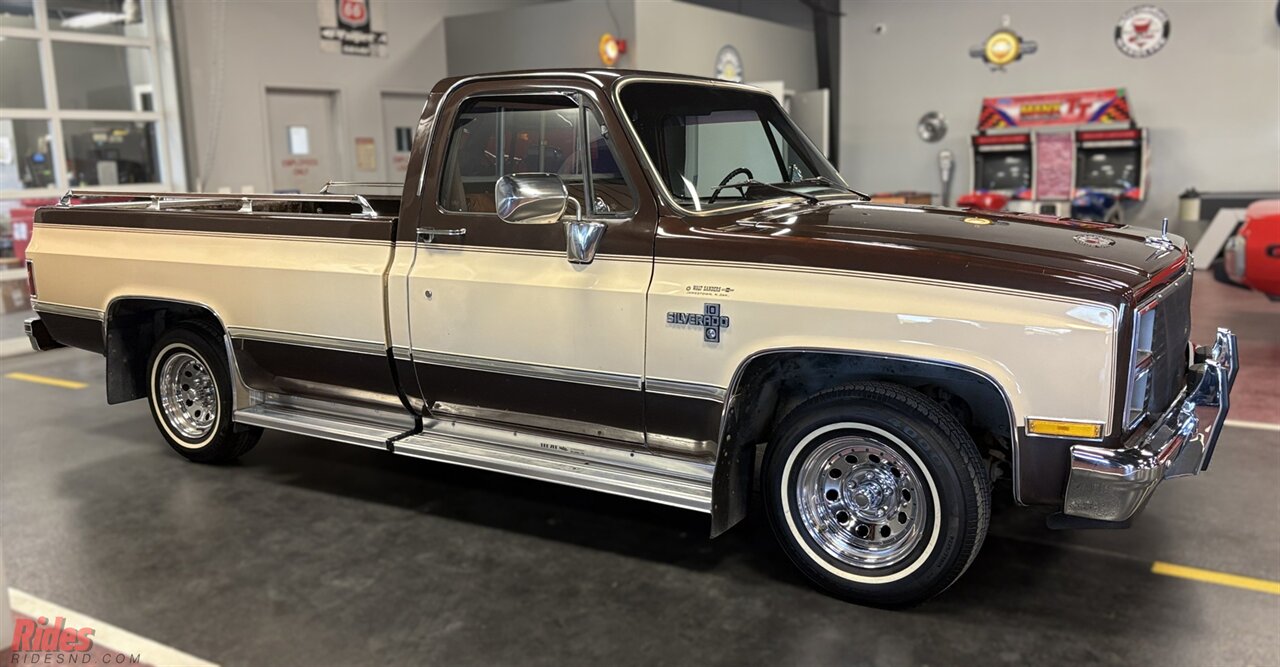 1984 Chevrolet C10 Silverado   - Photo 23 - Bismarck, ND 58503