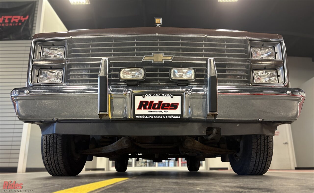 1984 Chevrolet C10 Silverado   - Photo 33 - Bismarck, ND 58503
