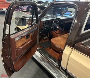 1984 Chevrolet C10 Silverado   - Photo 10 - Bismarck, ND 58503