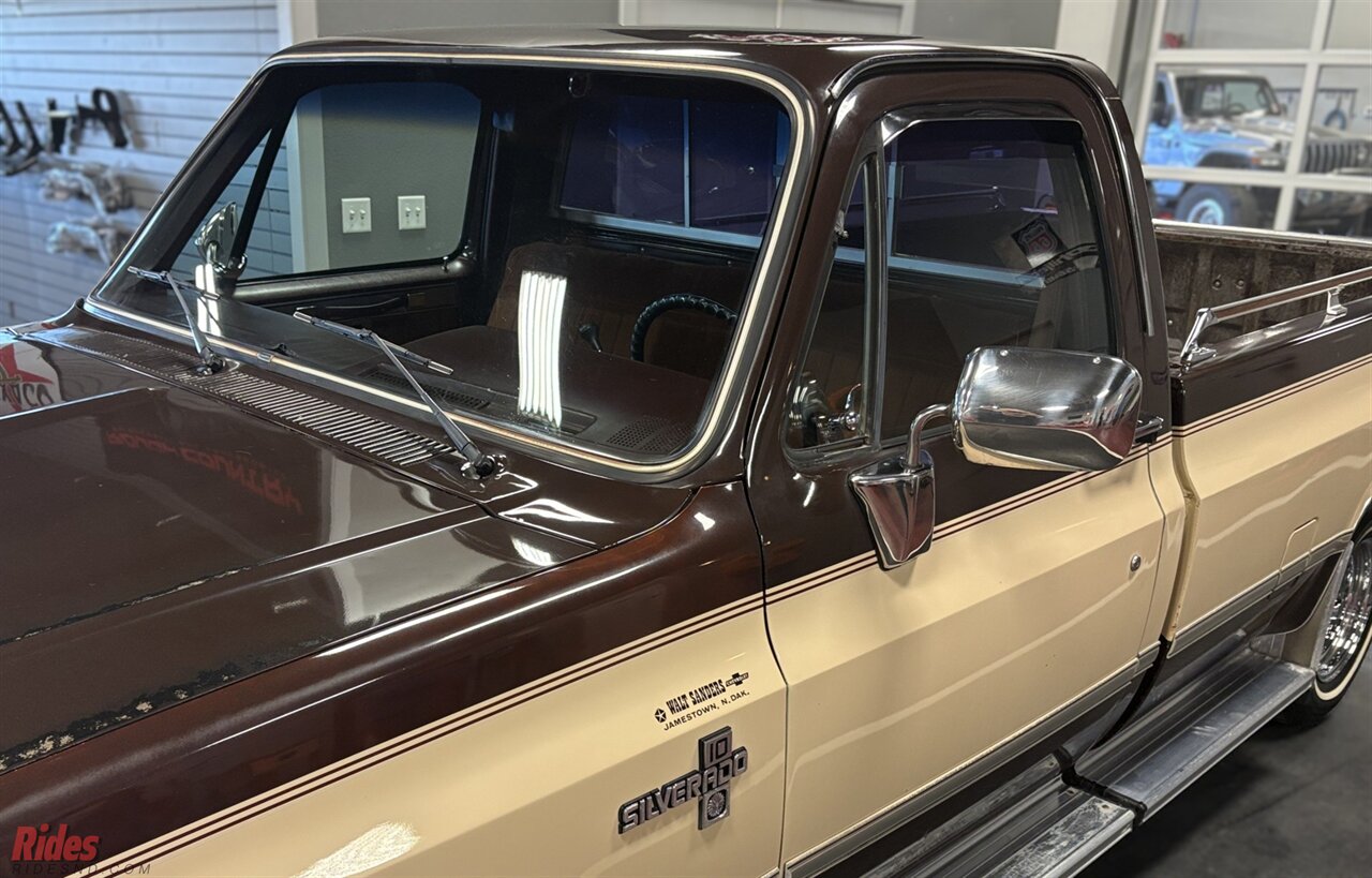 1984 Chevrolet C10 Silverado   - Photo 6 - Bismarck, ND 58503
