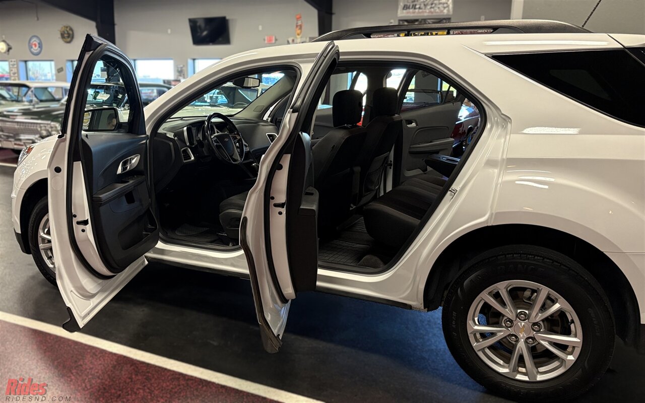 2016 Chevrolet Equinox LT   - Photo 7 - Bismarck, ND 58503