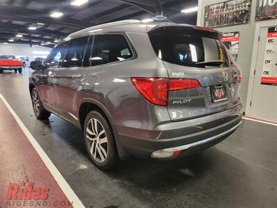 2017 Honda Pilot Elite   - Photo 8 - Bismarck, ND 58503