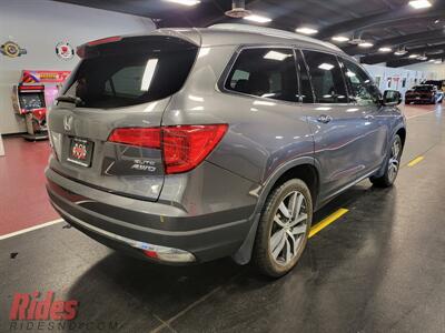 2017 Honda Pilot Elite   - Photo 11 - Bismarck, ND 58503