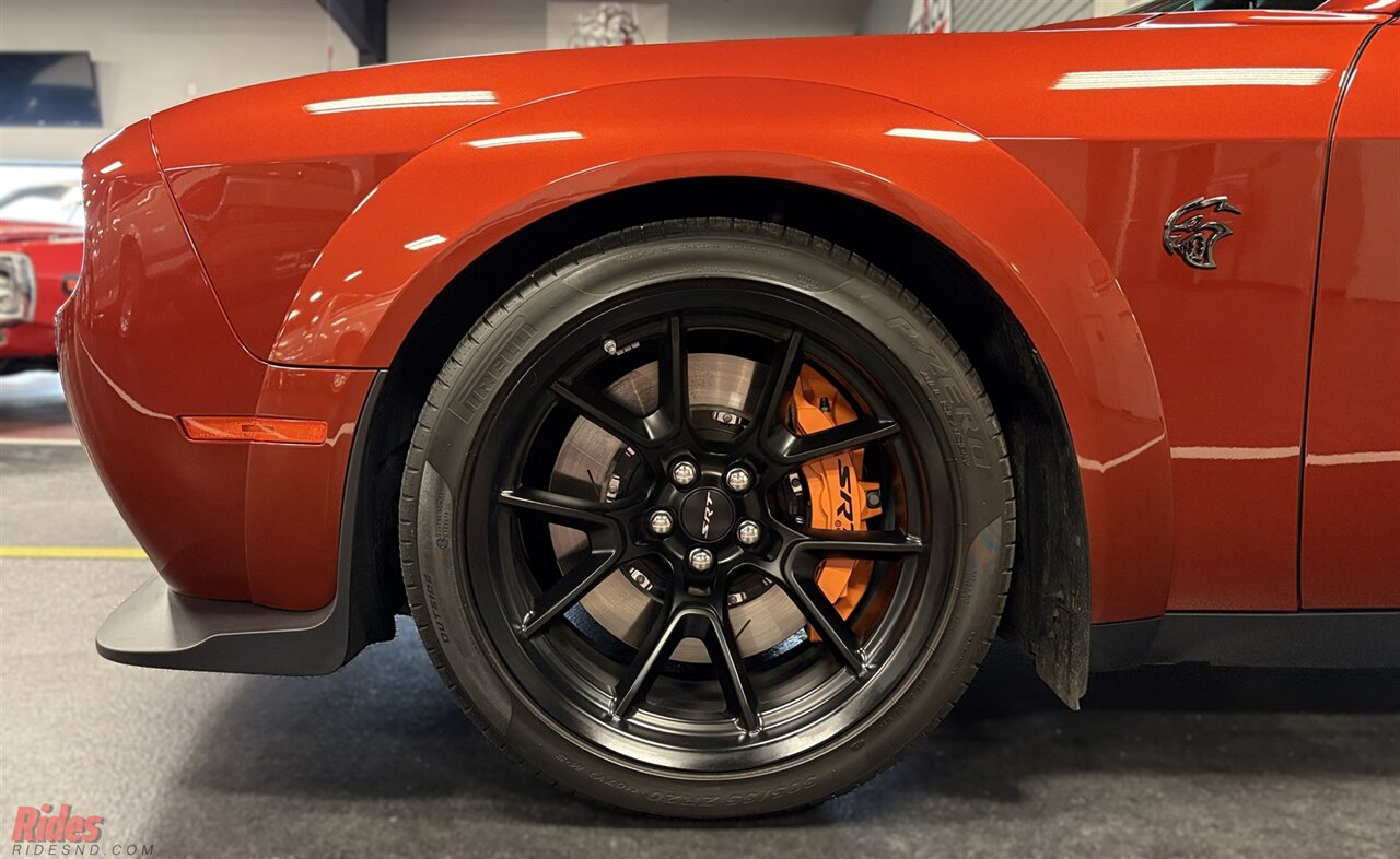2021 Dodge Challenger SRT Hellcat Redeye  Widebody - Photo 6 - Bismarck, ND 58503