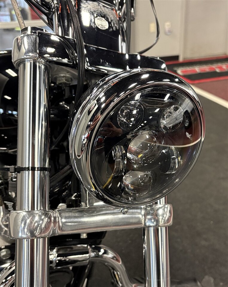 2008 Harley-Davidson Sportster 883 Custom   - Photo 3 - Bismarck, ND 58503