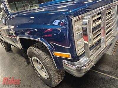 1987 Chevrolet R/V 10 Series V10   - Photo 18 - Bismarck, ND 58503