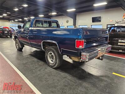 1987 Chevrolet R/V 10 Series V10   - Photo 9 - Bismarck, ND 58503