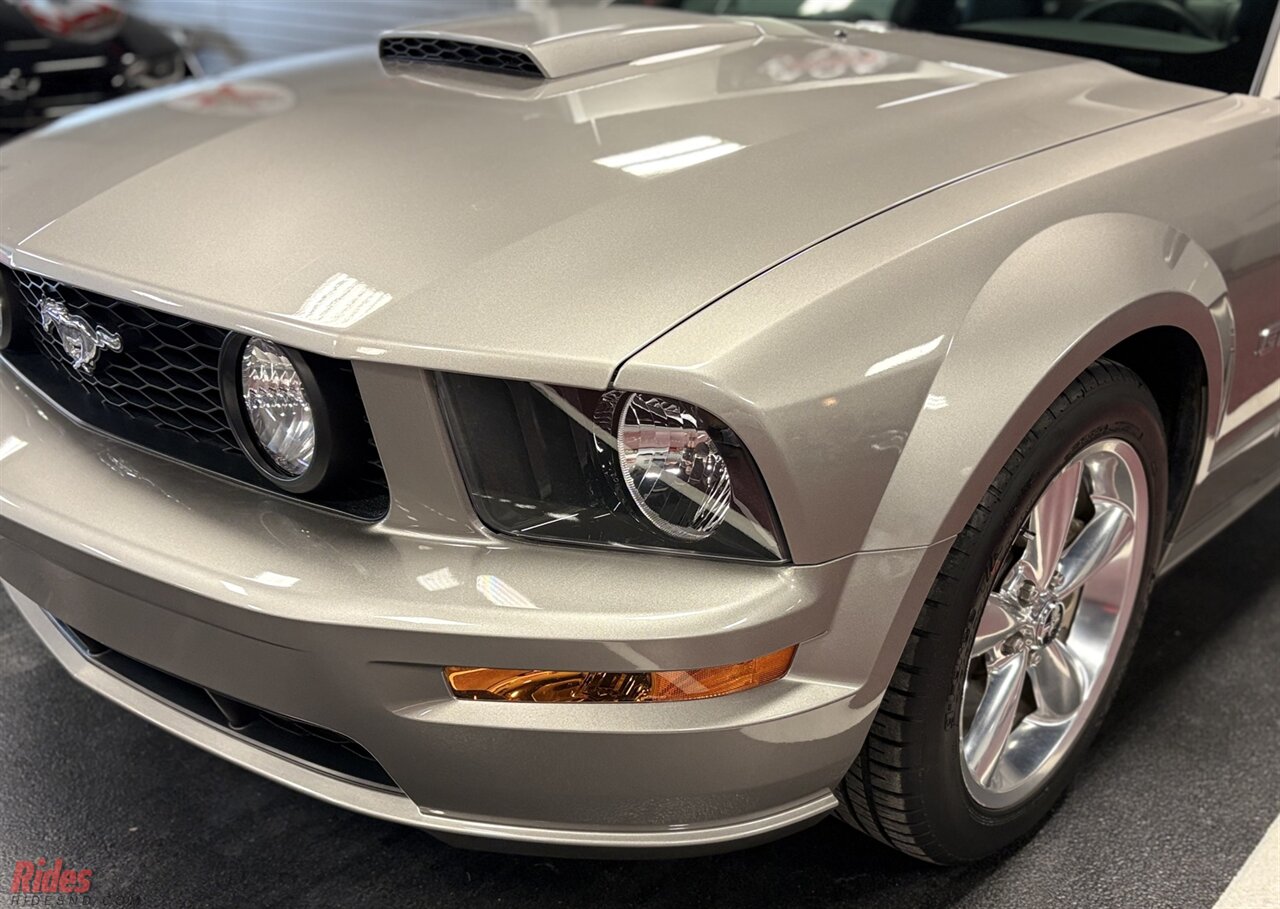 2008 Ford Mustang GT Deluxe   - Photo 3 - Bismarck, ND 58503