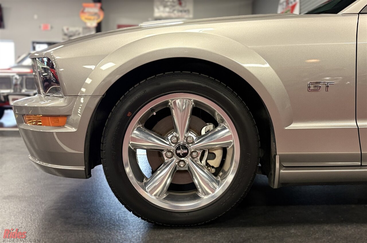 2008 Ford Mustang GT Deluxe   - Photo 5 - Bismarck, ND 58503
