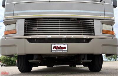 2000 Fleetwood Bounder   - Photo 4 - Bismarck, ND 58503