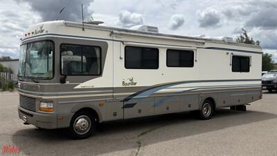 2000 Fleetwood Bounder   - Photo 5 - Bismarck, ND 58503