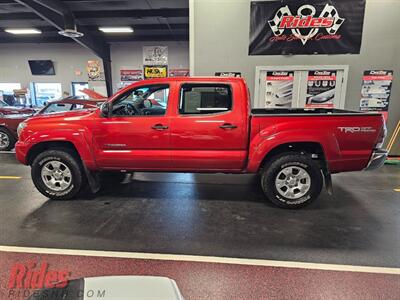 2013 Toyota Tacoma V6   - Photo 10 - Bismarck, ND 58503