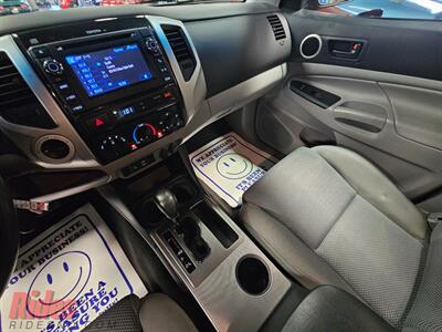 2013 Toyota Tacoma V6   - Photo 35 - Bismarck, ND 58503