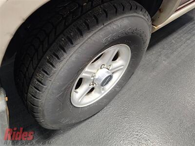 1998 Isuzu Trooper S   - Photo 13 - Bismarck, ND 58503