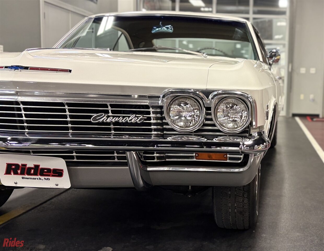 1965 Chevrolet Impala Coupe   - Photo 46 - Bismarck, ND 58503