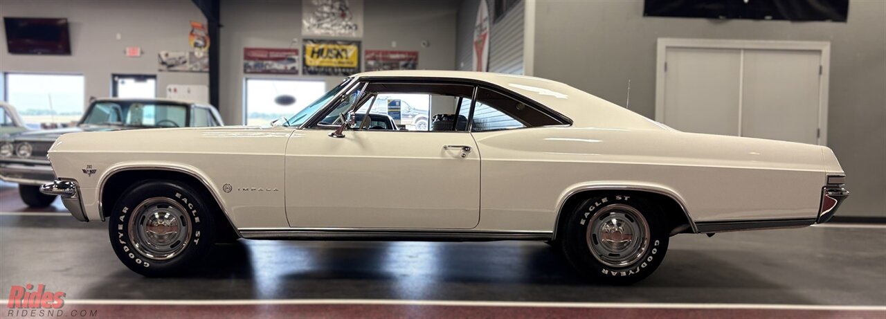 1965 Chevrolet Impala Coupe   - Photo 3 - Bismarck, ND 58503