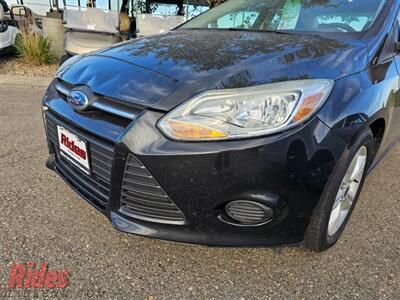 2014 Ford Focus SE   - Photo 2 - Bismarck, ND 58503