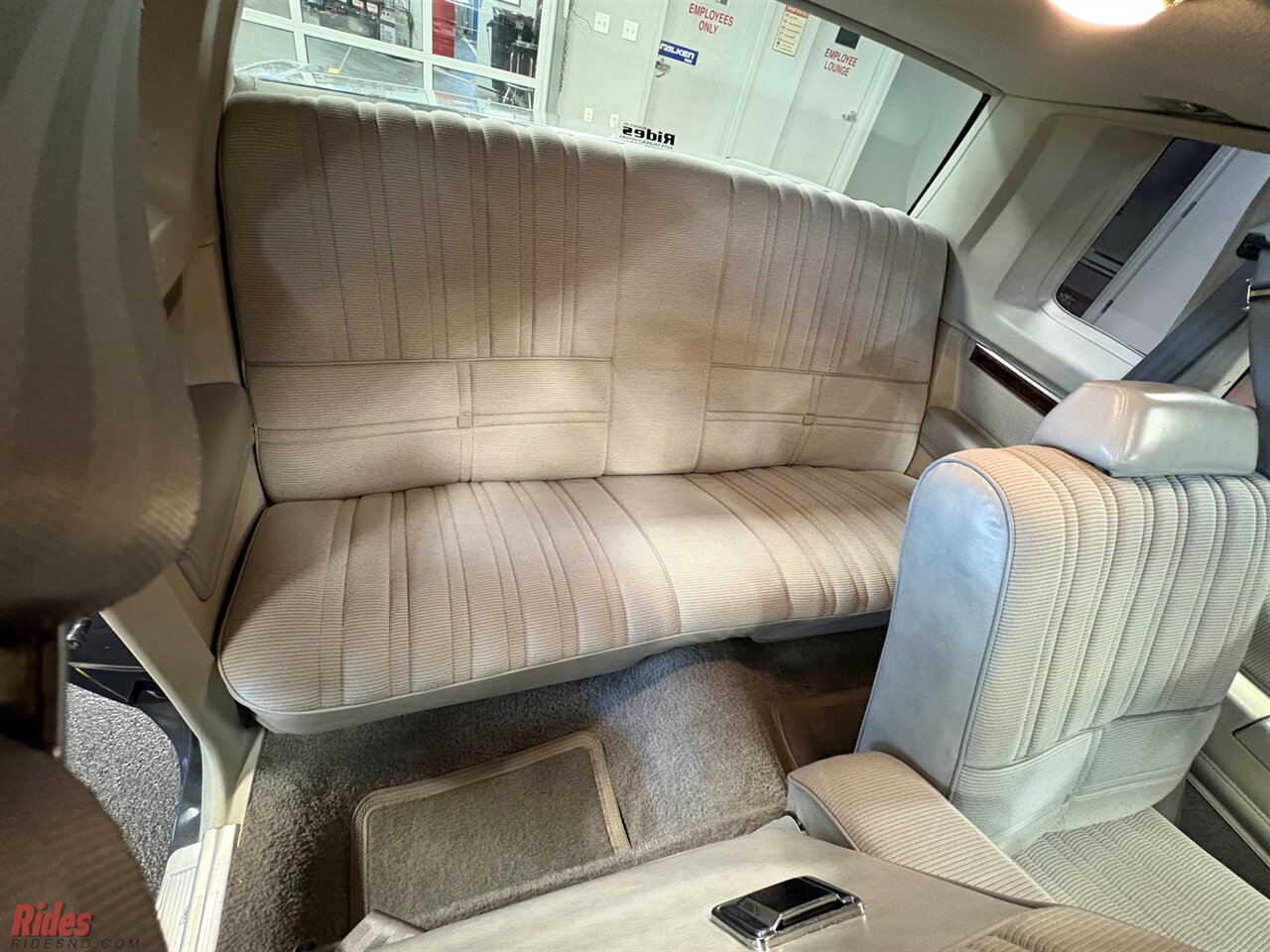 1982 Oldsmobile Cutlass Supreme   - Photo 33 - Bismarck, ND 58503