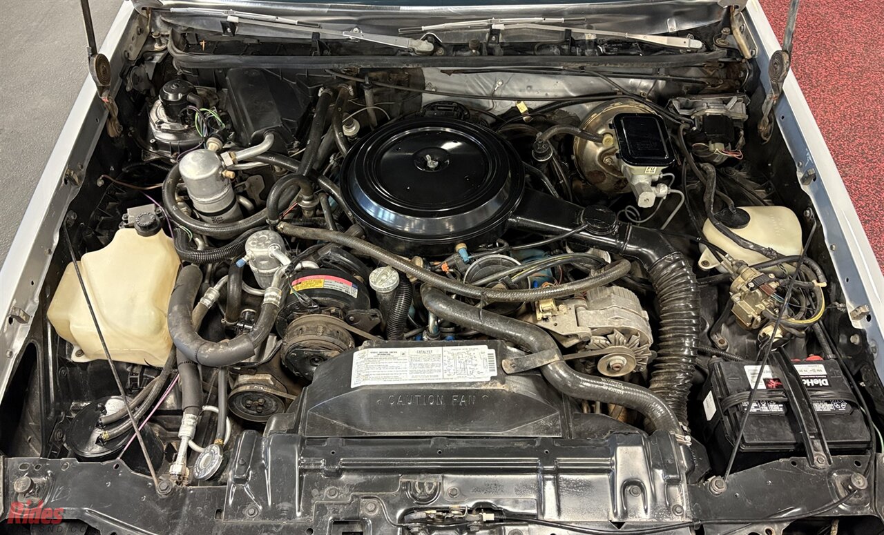 1982 Oldsmobile Cutlass Supreme   - Photo 43 - Bismarck, ND 58503