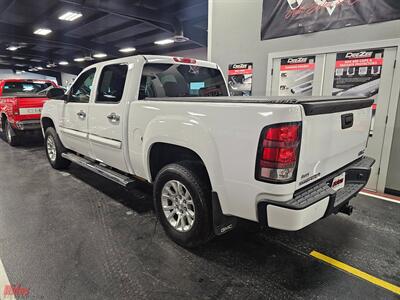 2007 GMC Sierra 1500 Denali - Photo 9 - Bismarck, ND 58503