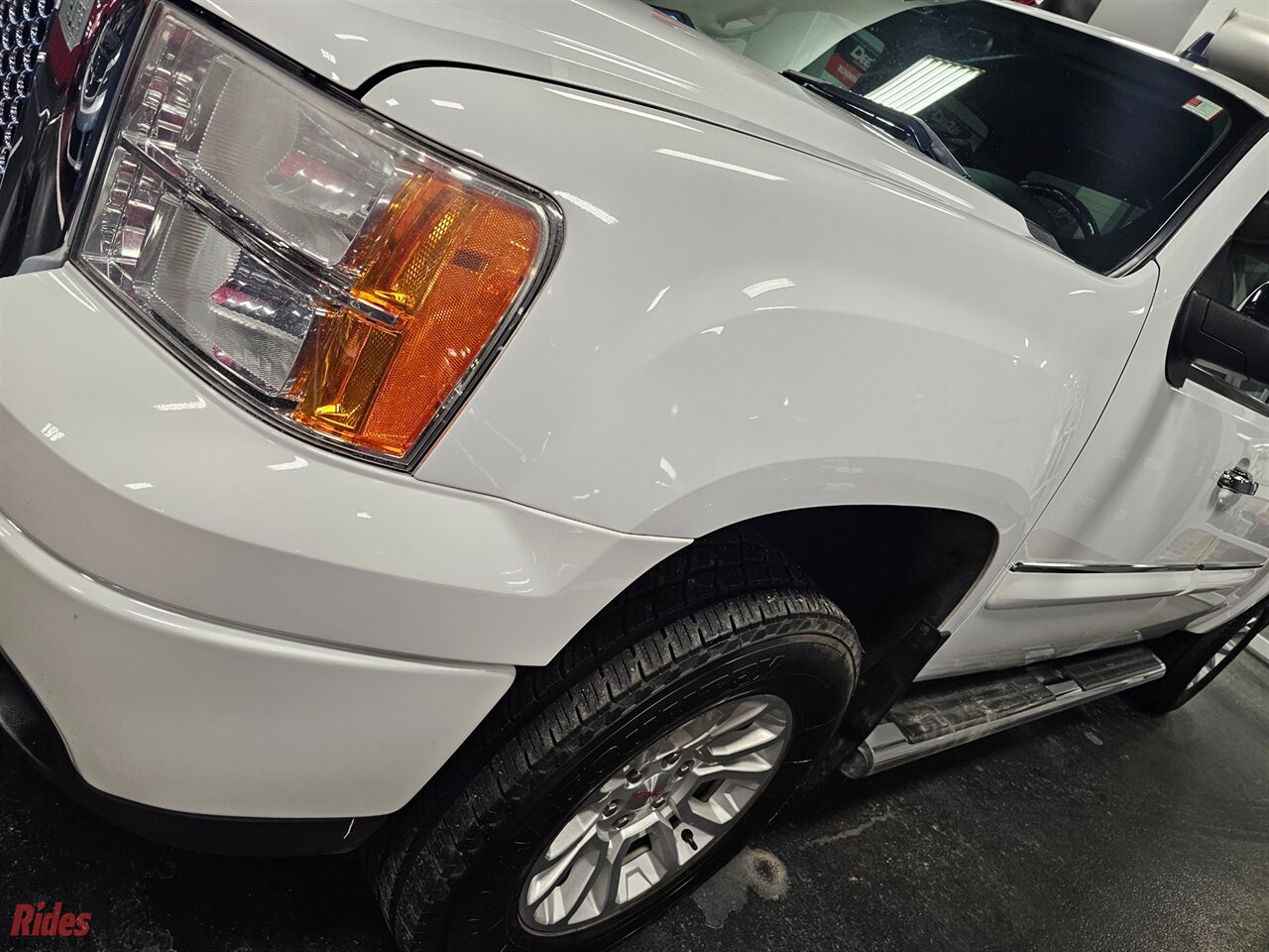 2007 GMC Sierra 1500 Denali - Photo 3 - Bismarck, ND 58503