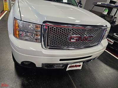 2007 GMC Sierra 1500 Denali - Photo 18 - Bismarck, ND 58503