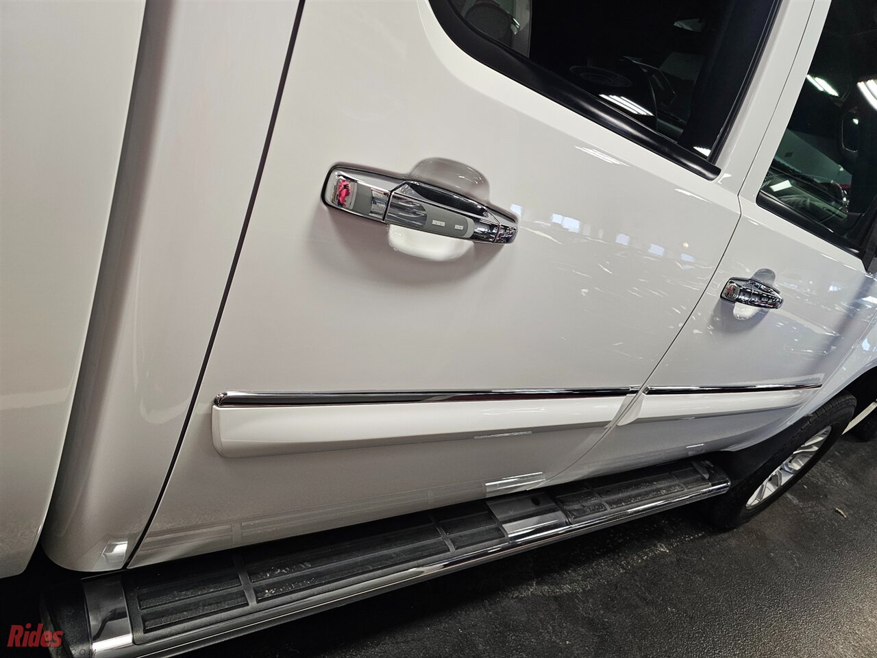 2007 GMC Sierra 1500 Denali - Photo 14 - Bismarck, ND 58503