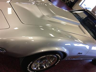 1969 Chevrolet Corvette   - Photo 3 - Bismarck, ND 58503