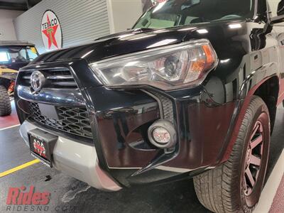 2022 Toyota 4Runner TRD Off-Road   - Photo 2 - Bismarck, ND 58503