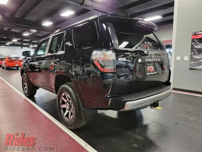 2022 Toyota 4Runner TRD Off-Road   - Photo 7 - Bismarck, ND 58503