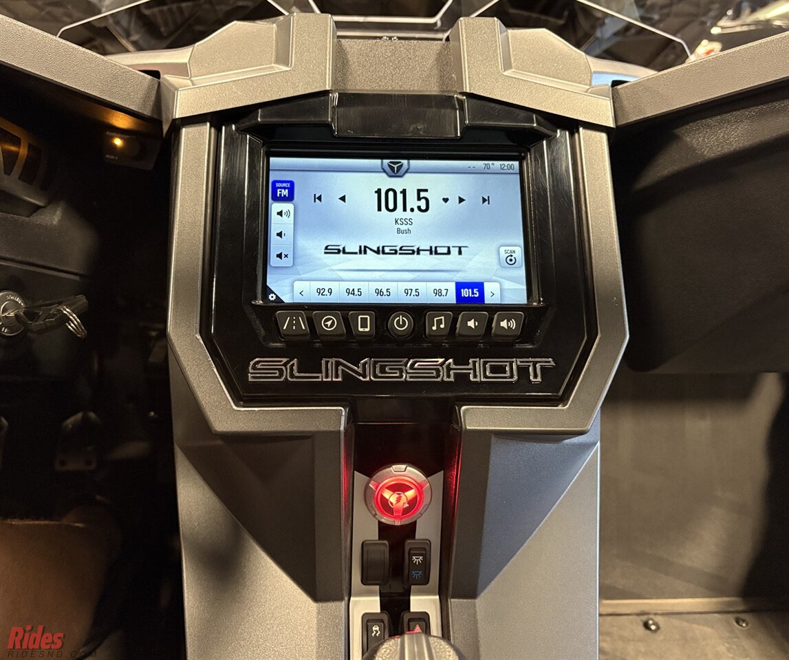 2018 Polaris Slingshot Grand Touring LE   - Photo 30 - Bismarck, ND 58503