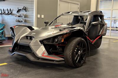 2018 Polaris Slingshot Grand Touring LE   - Photo 3 - Bismarck, ND 58503