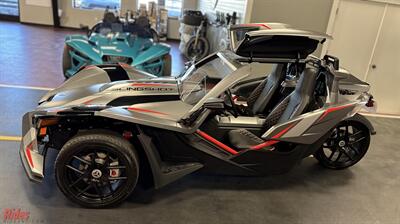 2018 Polaris Slingshot Grand Touring LE   - Photo 7 - Bismarck, ND 58503