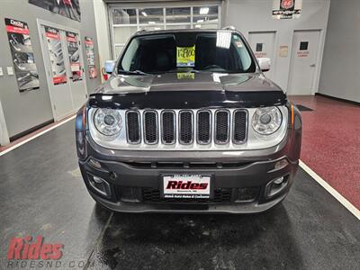 2017 Jeep Renegade Limited   - Photo 15 - Bismarck, ND 58503