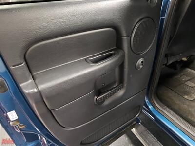 2004 Dodge Ram 2500 SLT - Photo 26 - Bismarck, ND 58503