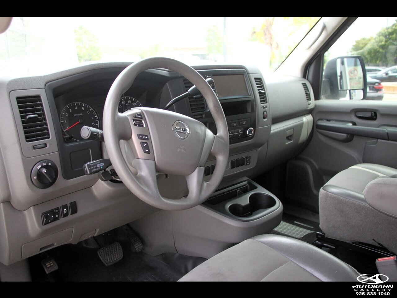 2020 Nissan NV 2500 HD Cargo S Standard Roof 146.1 " WB ***ONE-OWNER*** - Photo 28 - Dublin, CA 94568