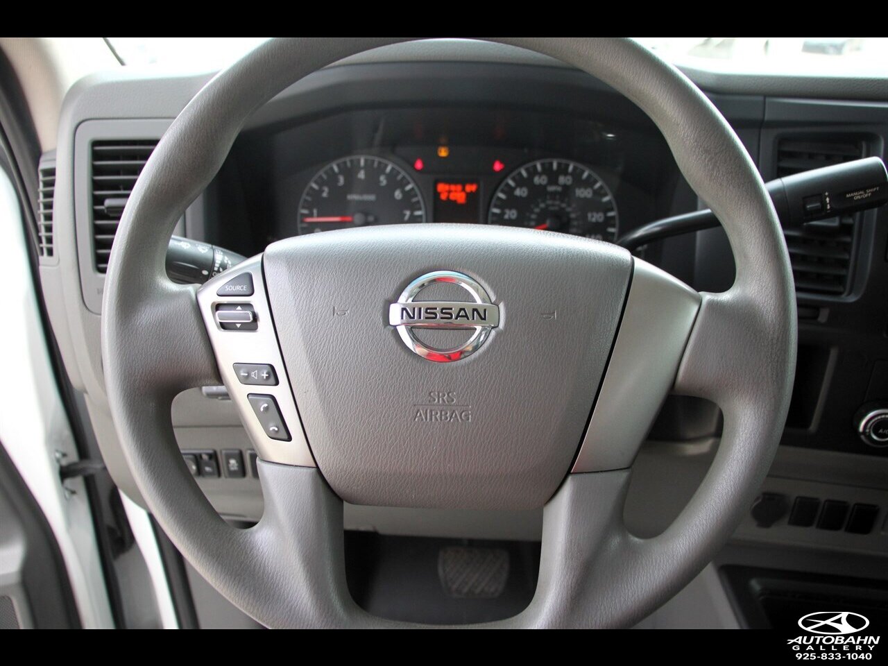 2020 Nissan NV 2500 HD Cargo S Standard Roof 146.1 " WB ***ONE-OWNER*** - Photo 12 - Dublin, CA 94568