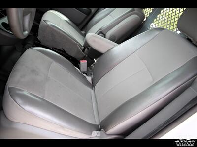 2020 Nissan NV 2500 HD Cargo S Standard Roof 146.1 " WB ***ONE-OWNER*** - Photo 29 - Dublin, CA 94568