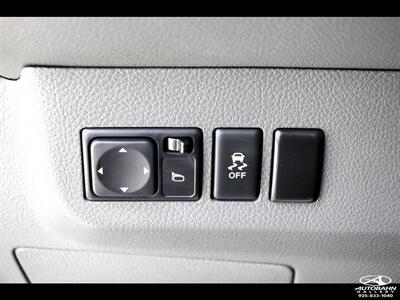 2020 Nissan NV 2500 HD Cargo S Standard Roof 146.1 " WB ***ONE-OWNER*** - Photo 14 - Dublin, CA 94568