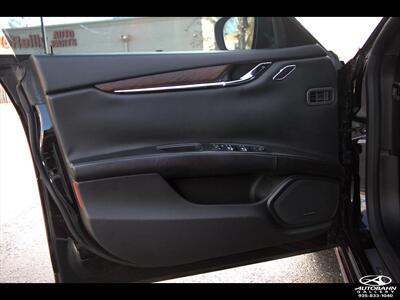 2018 Maserati Quattroporte S  ***WRAPPED RED*** - Photo 25 - Dublin, CA 94568