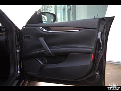 2018 Maserati Quattroporte S  ***WRAPPED RED*** - Photo 31 - Dublin, CA 94568