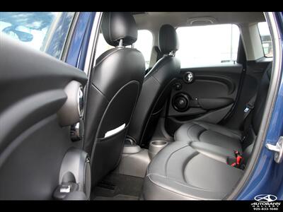 2015 MINI Cooper ***6-SPEEED MANUAL***   - Photo 29 - Dublin, CA 94568