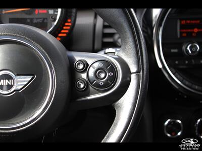 2015 MINI Cooper ***6-SPEEED MANUAL***   - Photo 16 - Dublin, CA 94568