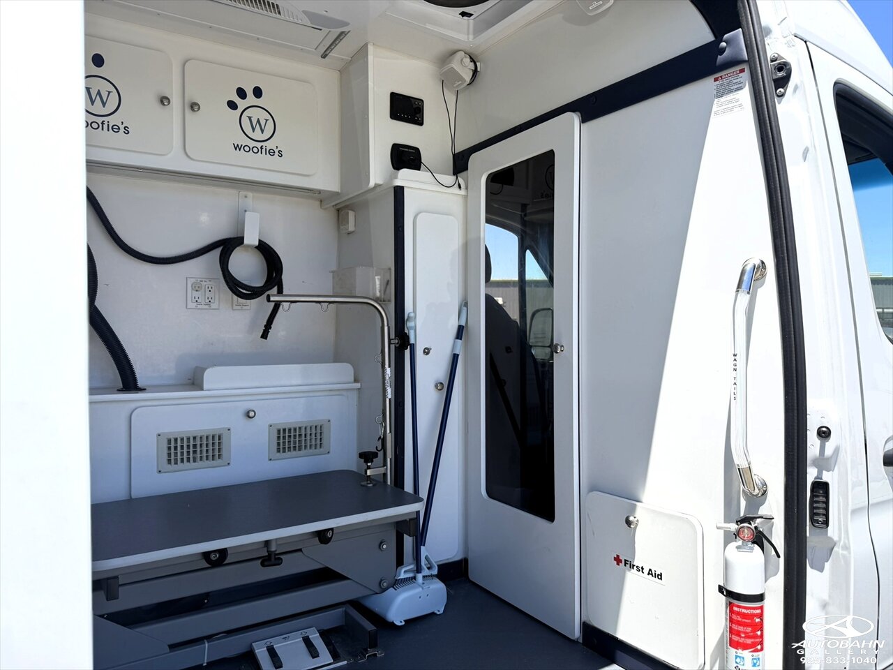 2024 Mercedes-Benz Sprinter 2500 ***Fully Equipped Mobile Pet Grooming Van*** - Photo 15 - Dublin, CA 94568