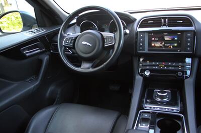 2018 Jaguar F-PACE 25t Premium   - Photo 33 - Dublin, CA 94568