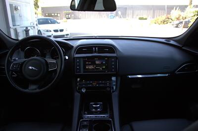 2018 Jaguar F-PACE 25t Premium   - Photo 35 - Dublin, CA 94568