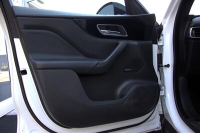 2018 Jaguar F-PACE 25t Premium   - Photo 11 - Dublin, CA 94568