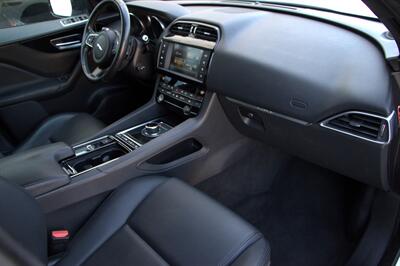 2018 Jaguar F-PACE 25t Premium   - Photo 30 - Dublin, CA 94568